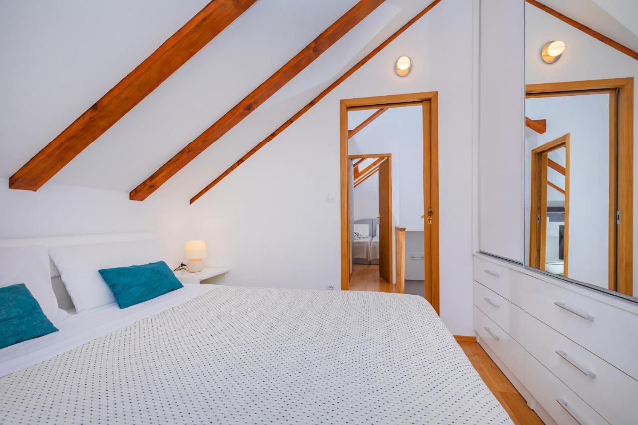 Domino Holiday Home Дубровник Екстериор снимка